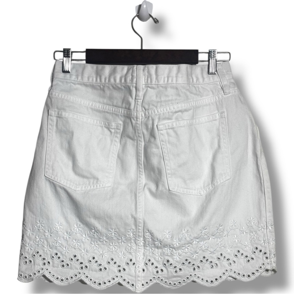 J. Crew White Denim Eyelet Hemline Detail Classic Preppy Feminine Mini Skirt - Picture 15 of 16